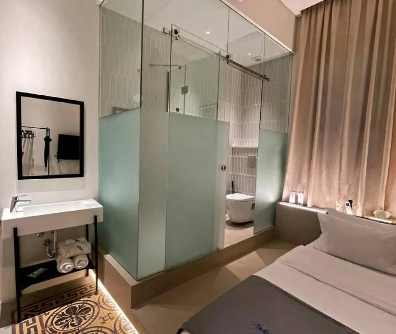 Bhub Room 202 In Gemmayze Beirut Lebanon
